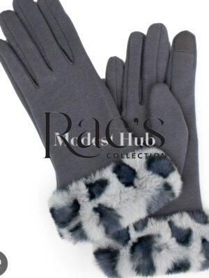 Gloves-Animal print